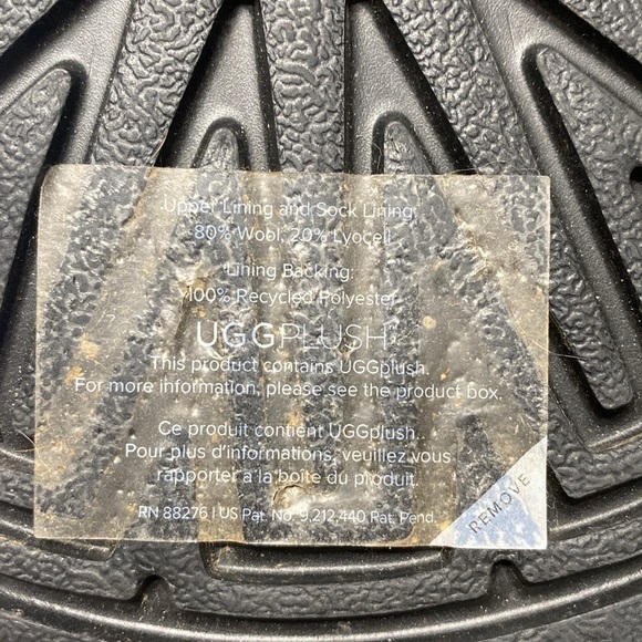 UGG Women’s Neumel Leather Chukka - Picture 9 of 10